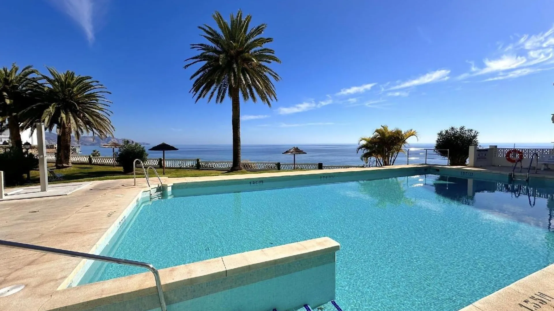 Ferienwohnung Fuer 2 Personen Ca 50 Qm In Nerja, Andalusien Costa Del Sol Apartment